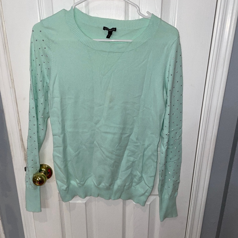 Mint sweater with sleeve detail